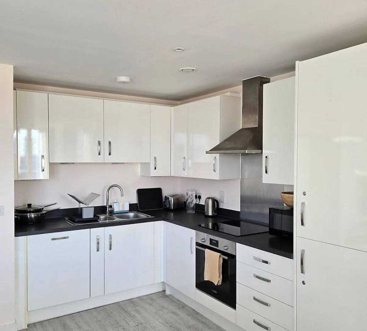 Spacious Seaside Apartment With Terrace, Kemptown Hove Großbritannien